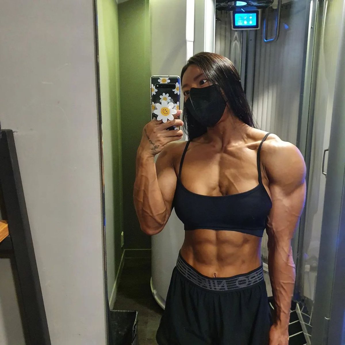 📸 Park Hanwul Caption: Ninja #ParkHanwul #AsianFitGirls #pecs #biceps #Survivor45 #MUNCHE #abs #AstonVilla #Panera #somi #quad #thursdayvibes #ManCity