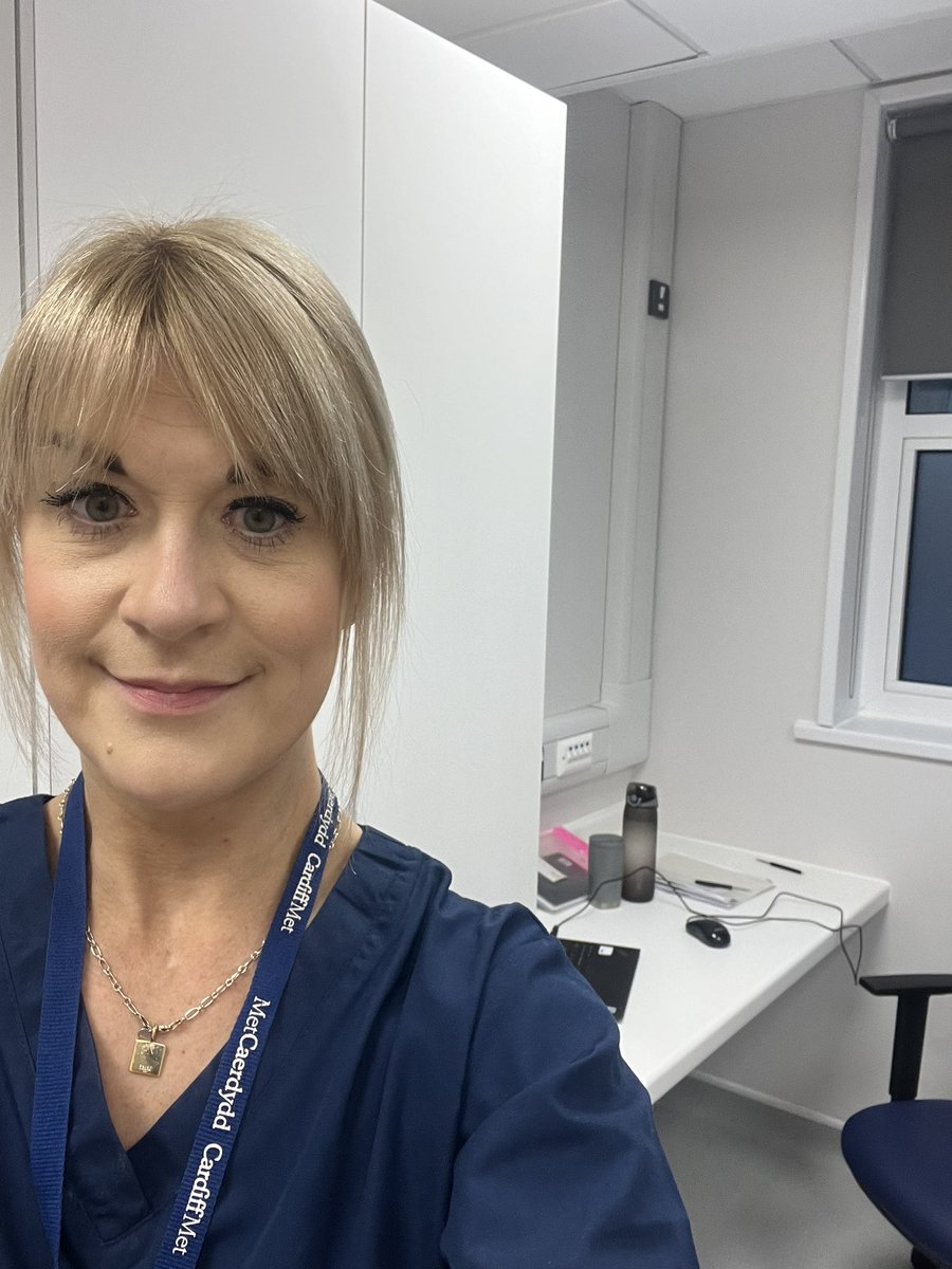 dietetics_met's tweet photo. So proud to be starting the first NHS dietetic clinic on campus at #cardiffmet this is going to aid community waiting lists as well as student learning #RD2B thank you to all who supported this development @cav_dietetics https://t.co/i4QQ23dsZ7
