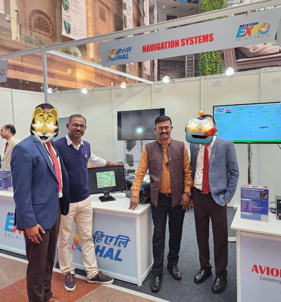 neeraj_rajput's tweet image. It feels elated when young engineers say we watch your videos to know about military technology. Met them at @HALHQBLR #Avionics Expo in Delhi today who are instrumental in developing a critical navigation system for fighter pilots. Way to go for #FinalAssault 🧿
Also seen is…