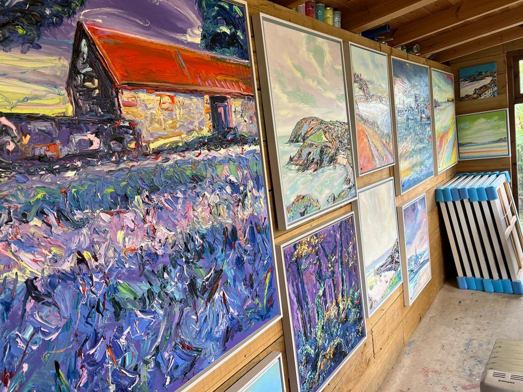 🌟Studio Sale🌟 I will be opening my studio between the 4th and 10th of December 10.30am to 4pm for a studio sale. 

You can visit my studio, choose your favourite painting and discuss a price with me!

Location >> bit.ly/3HHsdXU

#contemporaryart #artforsale #cornwall