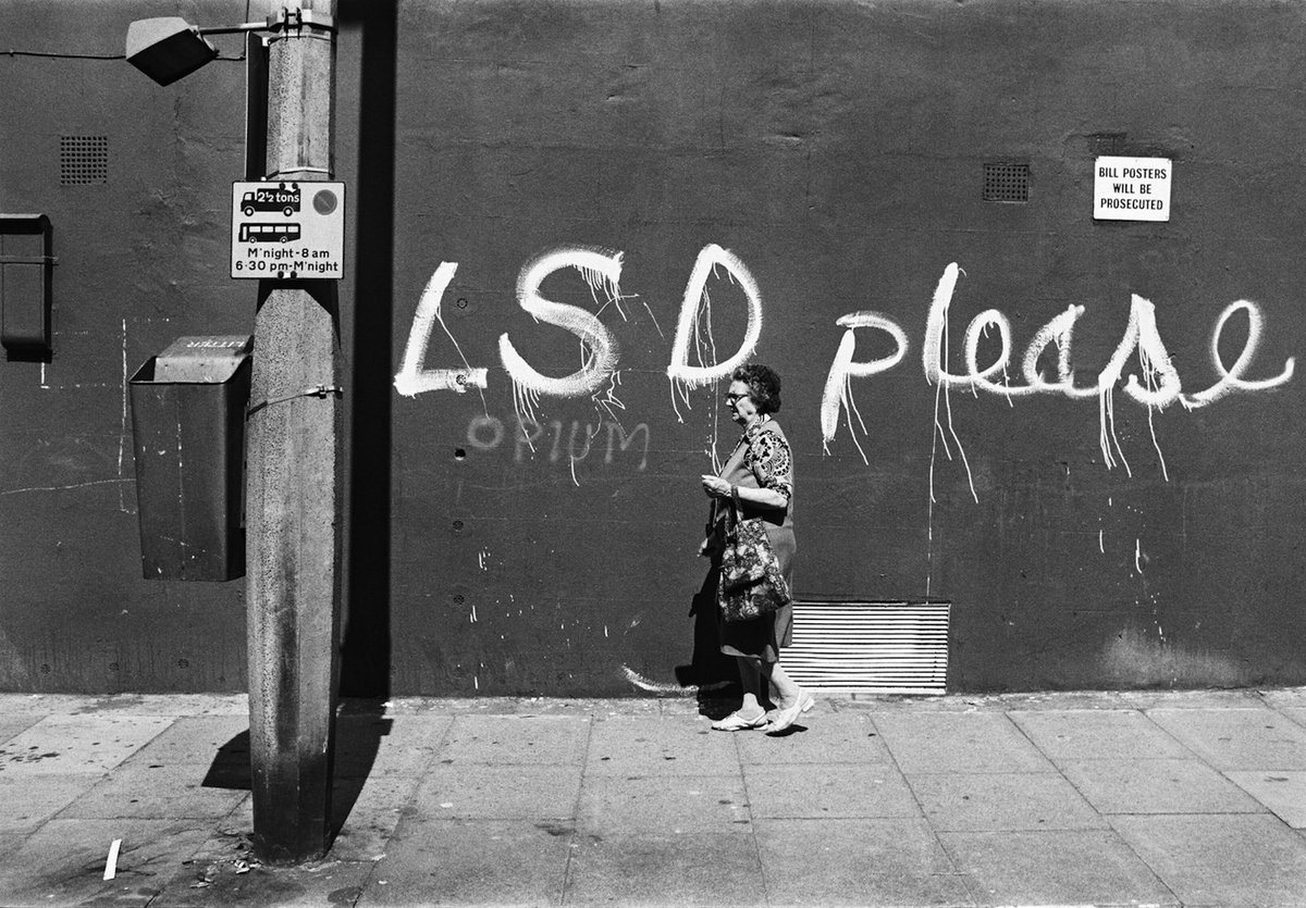 GDeleur's tweet image. Gil Rigoulet, série "England 70-80". gilrigoulet.com/england #JeudiPhoto