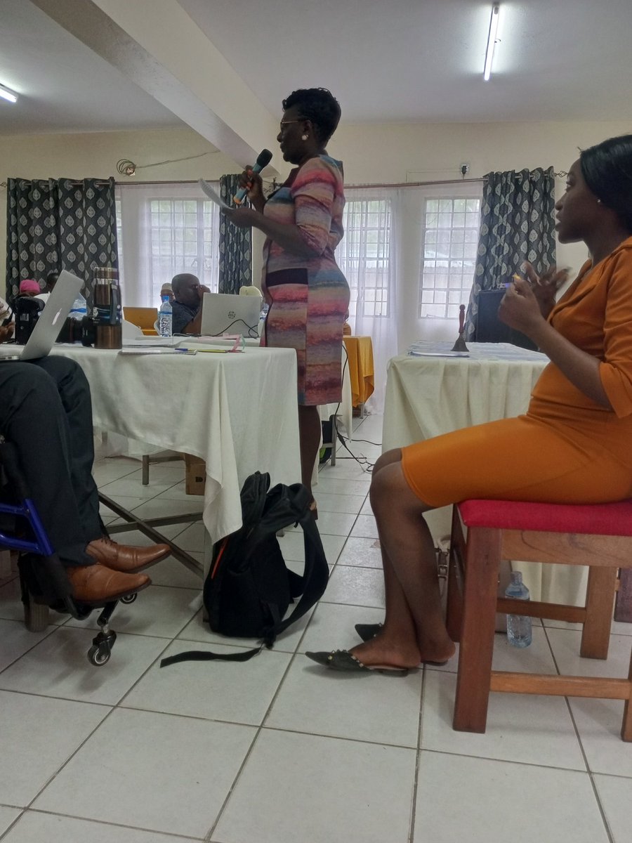 wilsonlore4's tweet photo. Today I got an opportunity  to represent @MombasaYACH for a workshop through @MombasaCountyKe , different stakeholders and radio presenter's from Mombasa Main reason for the workshop it's Data collection of COVID-19 cases previous years,we experience still COVID-19 cases https://t.co/Zfpb3gbru7