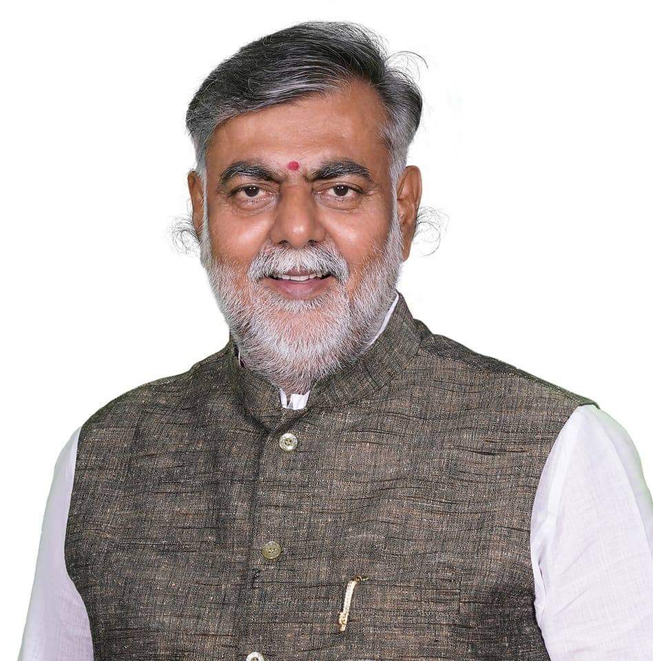 आदरणीय <a href="/prahladspatel/">Prahlad Singh Patel ( वृक्ष से जल, जल से जीवन)</a>
जी ने कई साल संत महात्मा का जीवन जिया और जनता की सेवा की और आज भी वो जनता की सेवा कर रहे हैं,और संत महात्माओं sa आचरण अपना रहे हैं इसलिए हम मांग करते हैं की <a href="/prahladspatel/">Prahlad Singh Patel ( वृक्ष से जल, जल से जीवन)</a>
जी को मध्यप्रदेश का अगला सीएम बनाया जाए #mpmangeprahaladpatel
