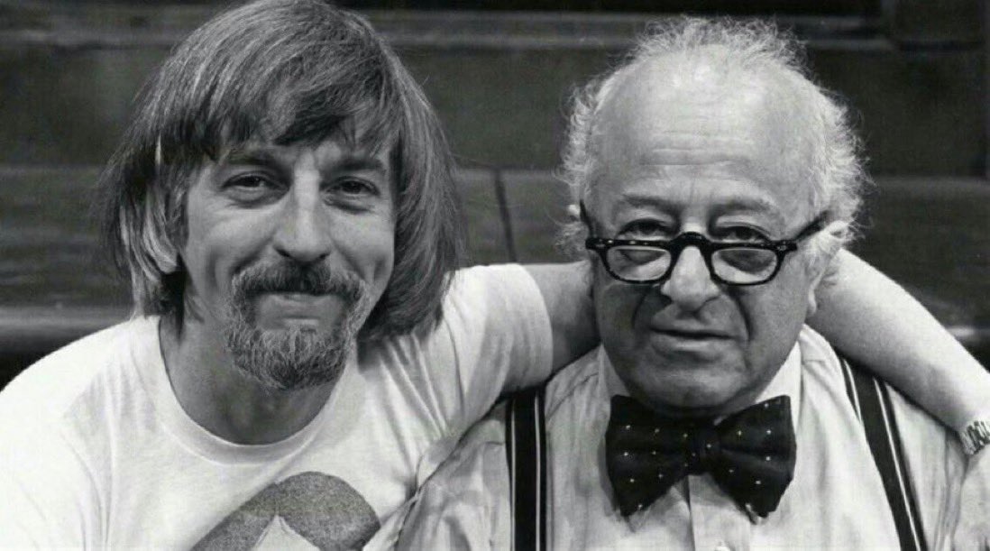 Caroll Spinney (Big Bird) and Will Lee (Mr. Hooper) 💛