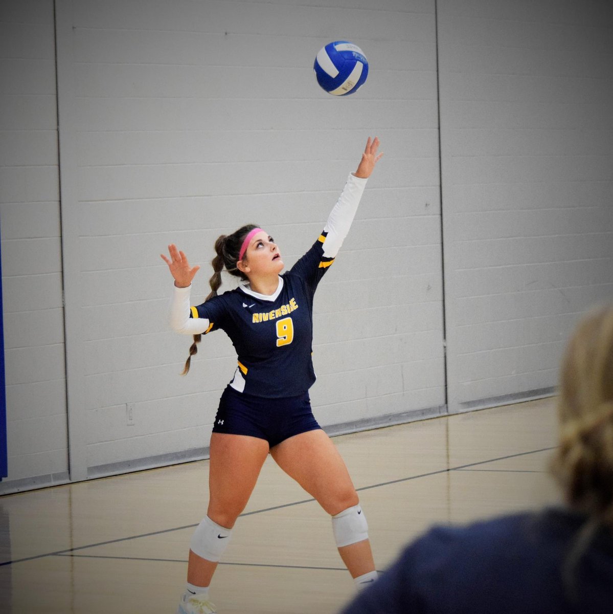 RivVolleyball's tweet image. Shoutout to all of the Big Dawgs who have given back to the sport and young volleyball players over the years! We are so proud of you in all that you do, and love that you are able to pass on your knowledge and love for volleyball! 💙