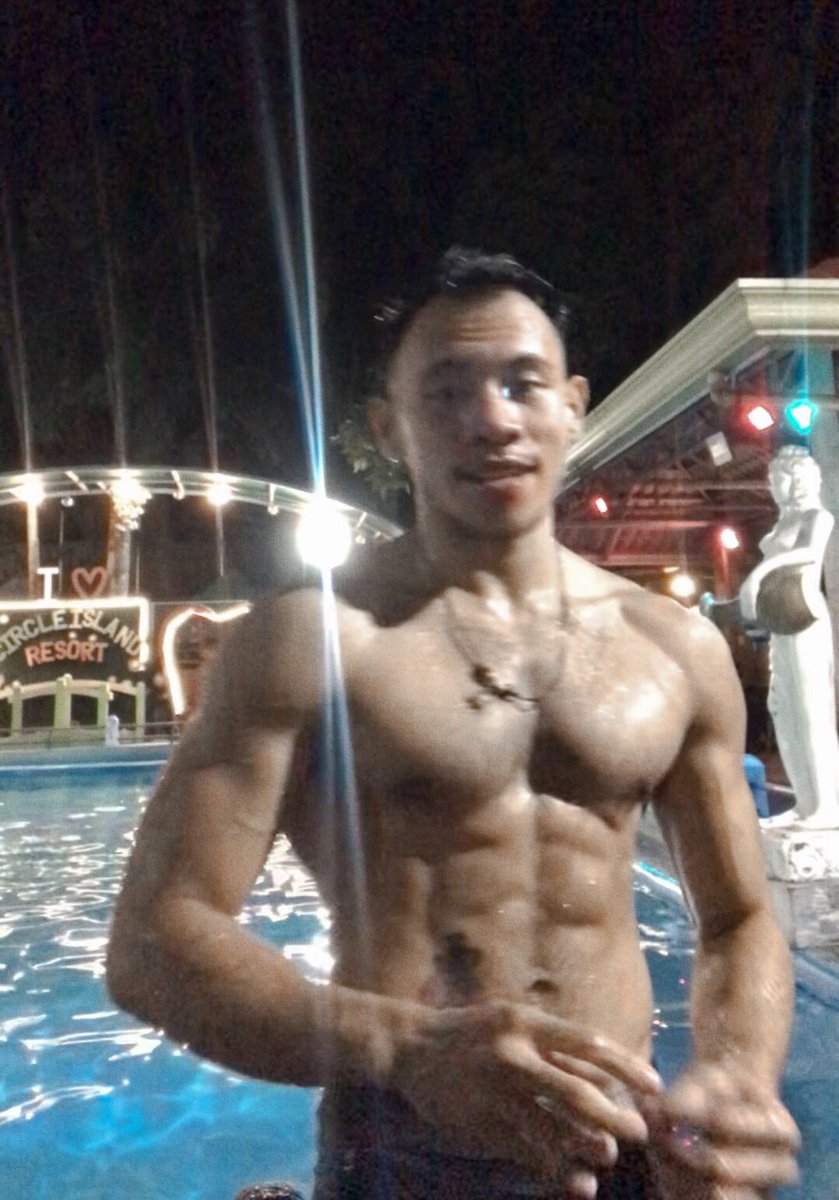 clark_zb's tweet photo. Flow through life with grace of a water!
NIGHT SWIMMING / TRAINING π§πΌββοΈππ»ββοΈπ«§
#AquaWorkout #Poolpower #SwimInspireAchieve #LiquidStrength #PoolFlow https://t.co/O3MdKvovBW