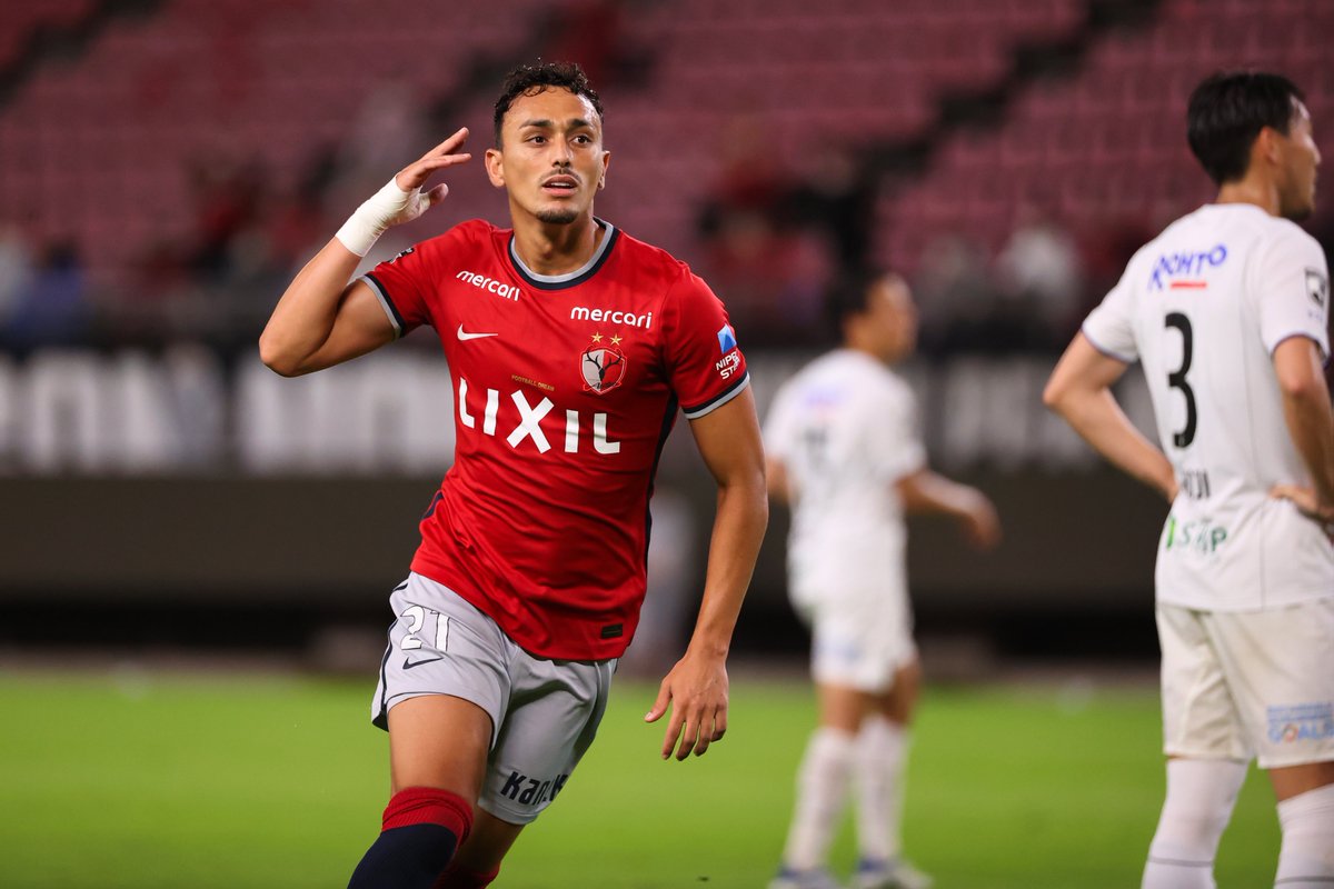 atlrs_official's tweet photo. 【お知らせ】#antlers #ディエゴピトゥカ

ディエゴ ピトゥカ選手がサントスFC（ブラジル）へ完全移籍することになりました。

「ずっと変わらず応援してくれたサポーターへ、改めてありがとうを伝えたいです」

ありがとう、ピトゥカ！
https://t.co/EFtqXfVQiq https://t.co/1Nrs5NBPVF