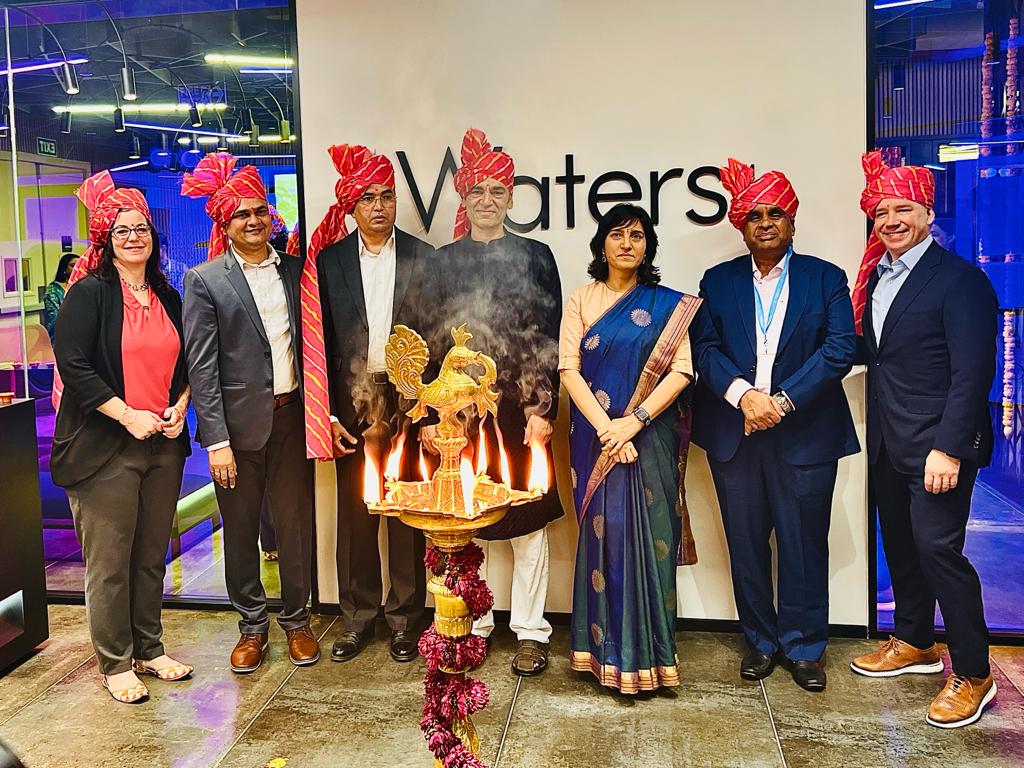My heartiest congratulations to Waters Corporation (@WatersCorp) on inaugurating their new #GCC in Bengaluru. It was a pleasure to meet the overjoyed team and witness the inaugural celebrations. #InvestKarnataka #KarnatakaGrowthStory