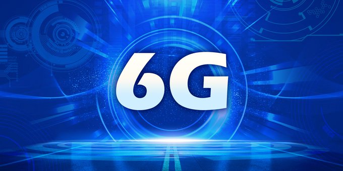 ChinaBizHub's tweet photo. China will strive to realize the commercialization of #6G technology by 2030, and it is expected that standard-setting for the technology will be achieved around 2025, according to a report by China Central Television on Wednesday. #ChinaTech #TechNews https://t.co/vZeDs7zFMn