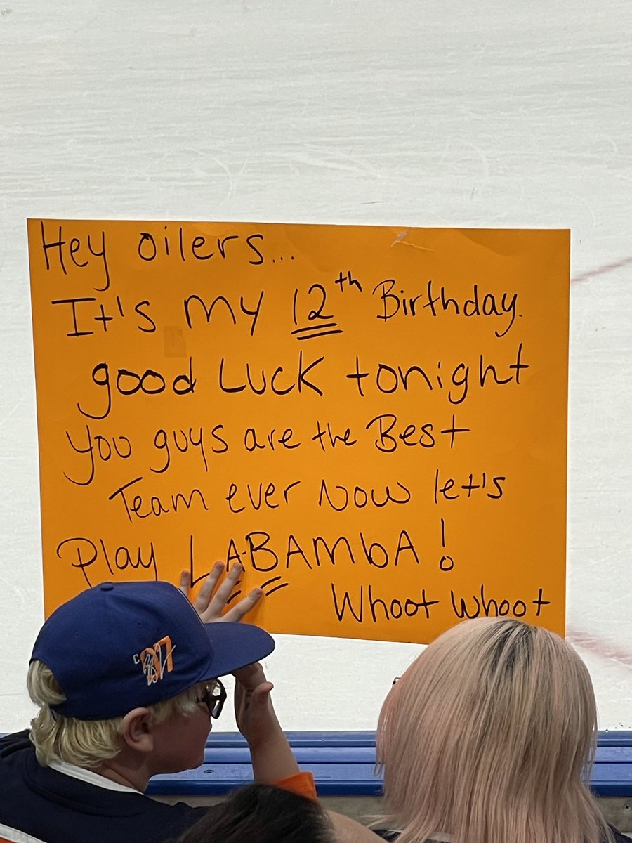 To this boy on his 12th birthday! Happiest birthdays, you were relentless with your sign!  <a href="/EdmontonOilers/">Edmonton Oilers</a> <a href="/Sportsnet/">Sportsnet</a> <a href="/RogersPlace/">Rogers Place</a>
