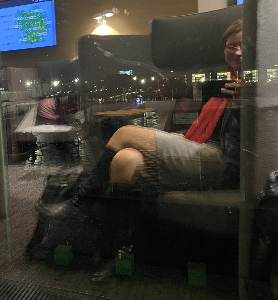 nimmerfroh's tweet photo. Frauenanteil in der #DBLounge . (Vollerhebung) https://t.co/0hhAx5GmfF