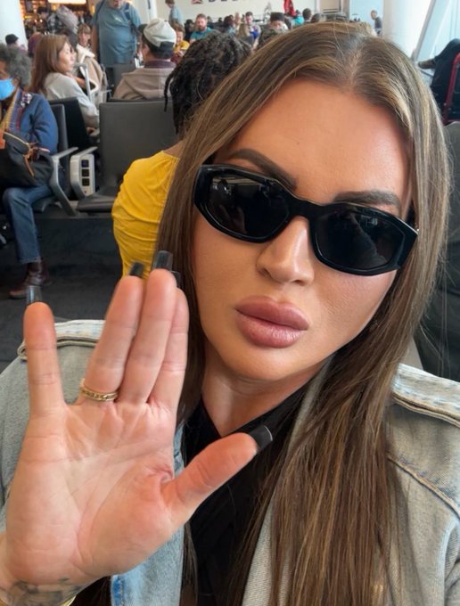 The hottest trans. Who gone check? I&rsquo;ll wait? https://t.co/qsuSGUR8S5<a href="/tag/ootd"class="tags"><span>#ootd</span></a><a href="/tag/linkinbio"class="tags"><span>#linkinbio</span></a><a href="/tag/rt"class="tags"><span>#rt</span></a><a href="/tag/retweet"class="tags"><span>#retweet</span></a><a href="/tag/transisbeautiful"class="tags"><span>#transisbeautiful</span></a>