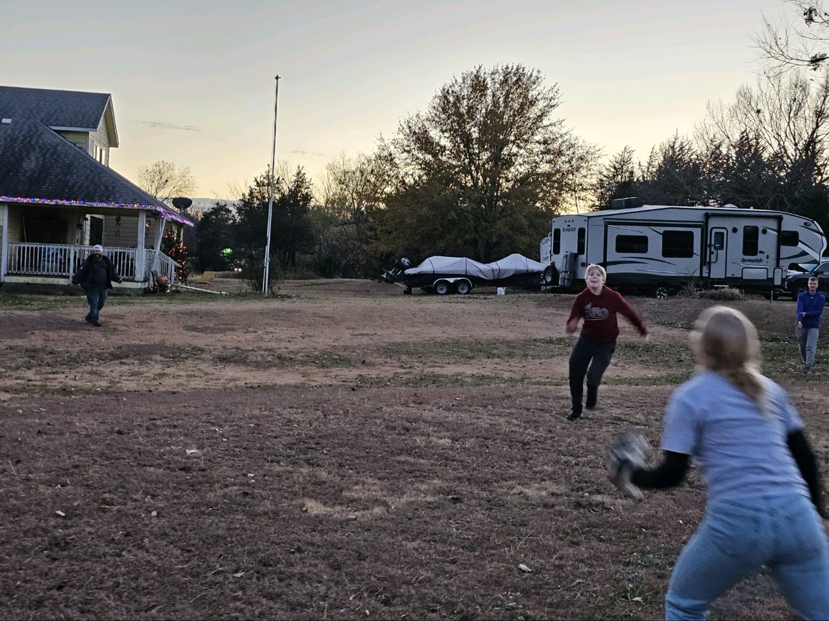kapaal's tweet photo. Thank you @Tryazon! We love these @playfinity balls. We haven't experimented enough to make our own games, but I love that it's an option. We had technical difficulty with the baseball, so we picked the orange smart ball most. https://t.co/wEIUMsTH3s