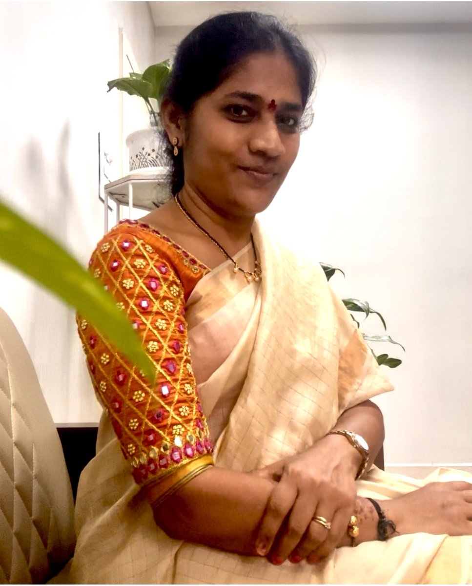 SumathiIPS's tweet image. Among the contrasts and contradictions outside us, let us travel towards “an affirmation,” which strives for larger good.
Such an affirmation is always with common man’s needs, aspirations, and lifestyle.

#affirmationoftheday
#commongood
#CommonManLogic #commonmanreflectssociety…