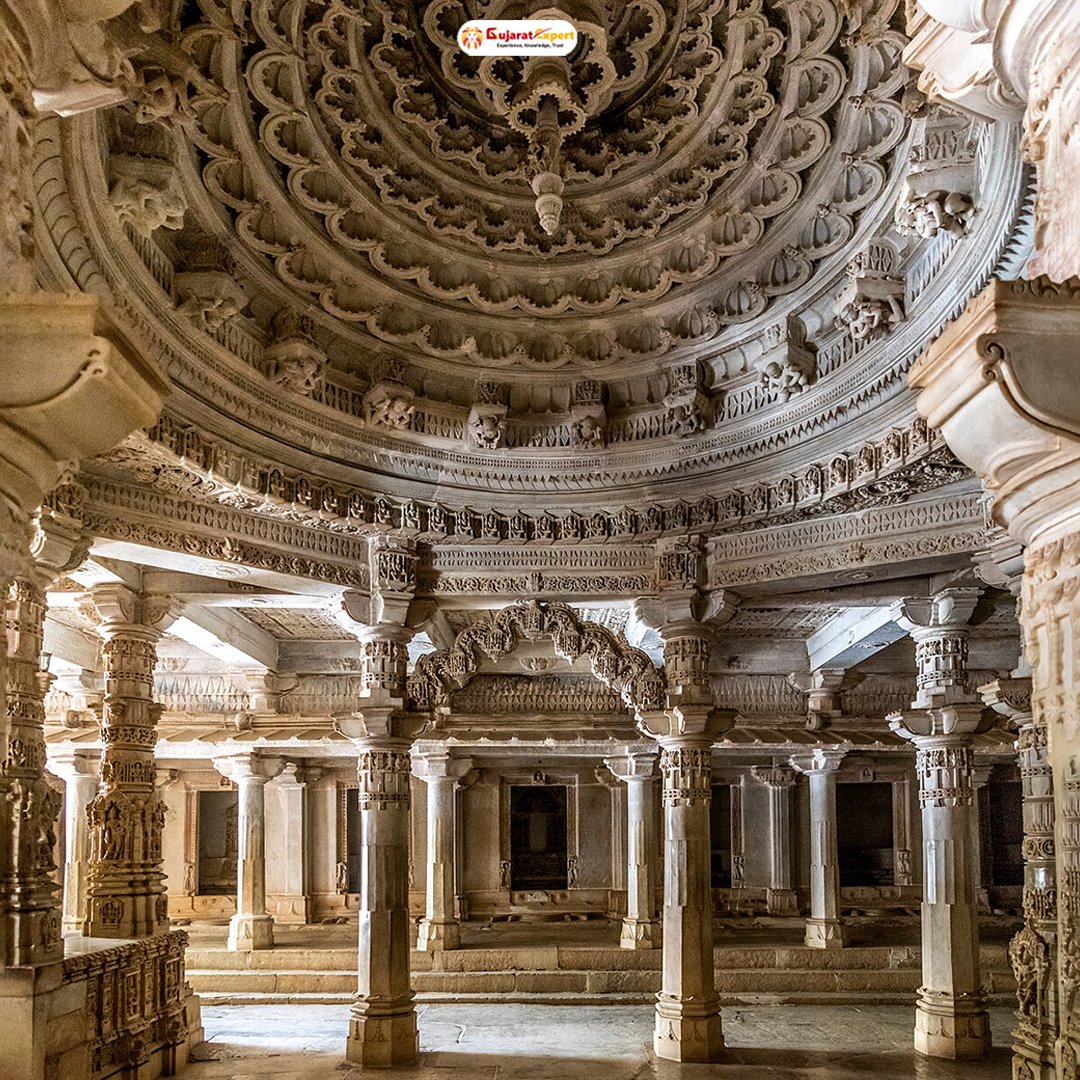 expert59047's tweet image. Step into a world of divine tranquility at the enchanting Kumbharia Jain Temples. 🌟 
The Jain temple has facilities of Dharamshala and Bhojanshala for devotees.
#KumbhariaJainTemples #SpiritualHaven #ArchitecturalSplendor #SerenityUnleashed #jaintemple #temples