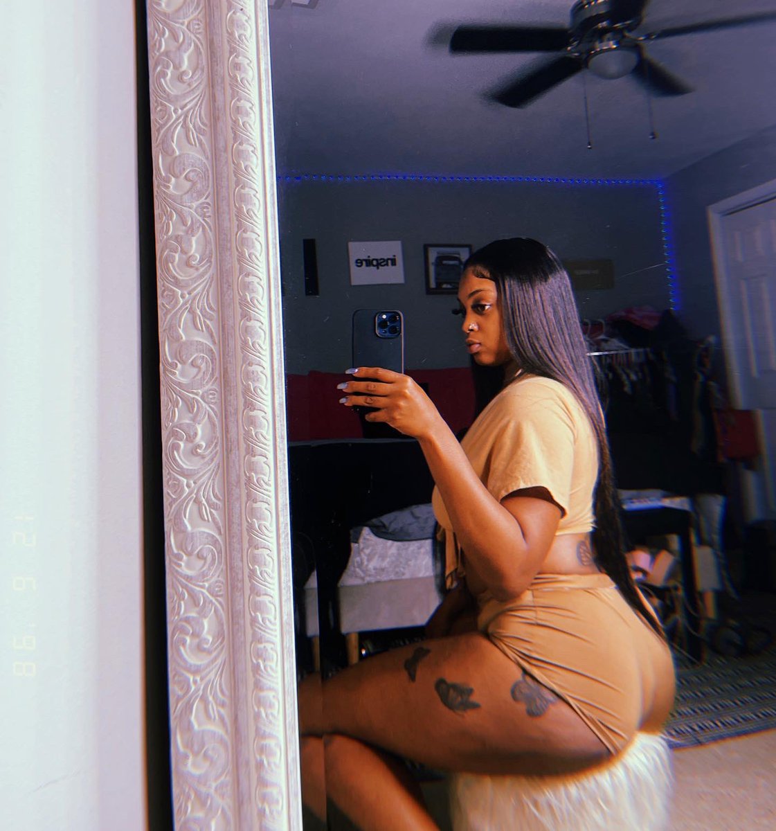 therealher4601's tweet photo. home body. https://t.co/0Vl6c2SlTn