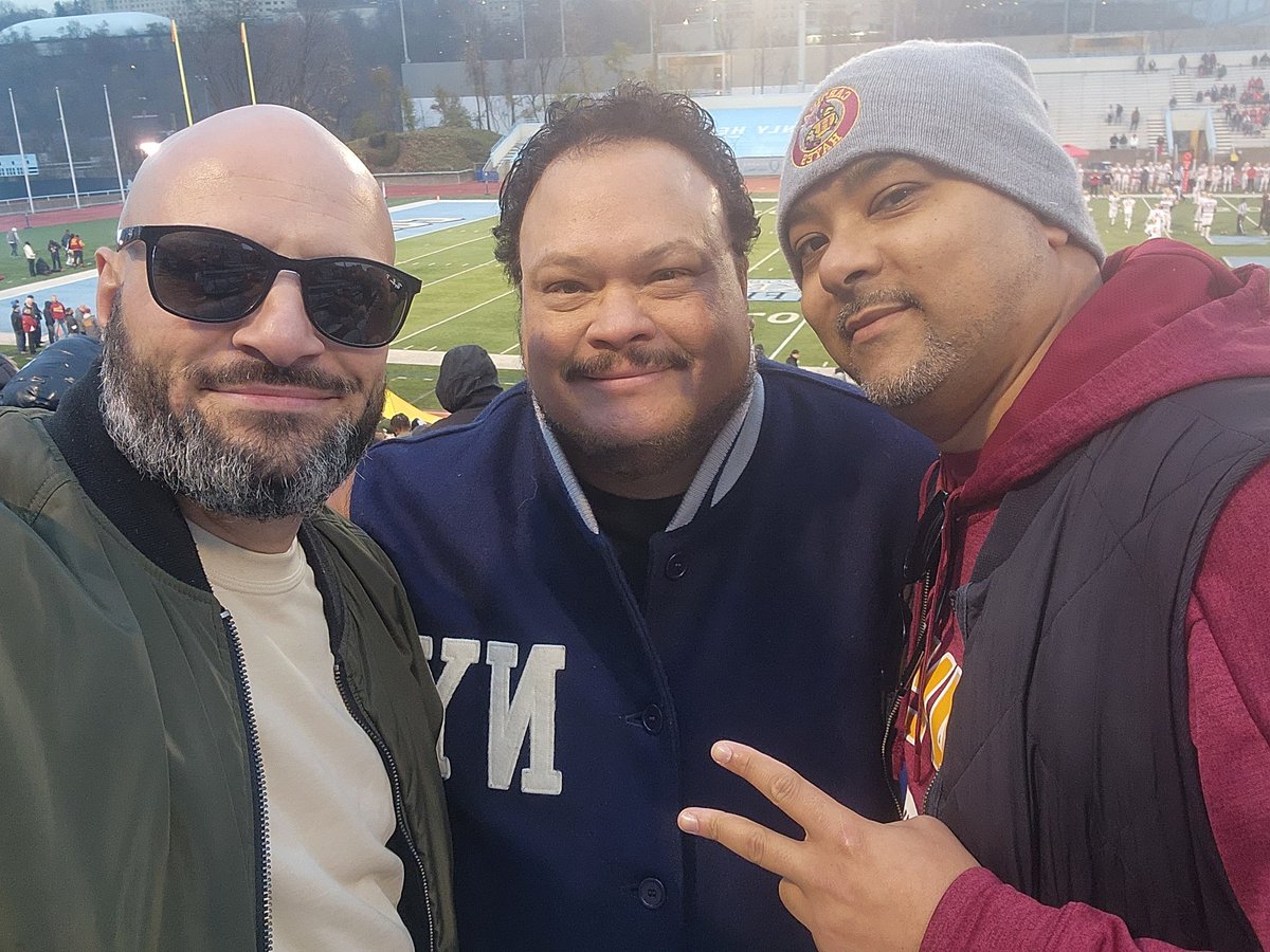 Chilling with Hayes alum actor Adrian Martinez and my brother Lou!! #UpHayes