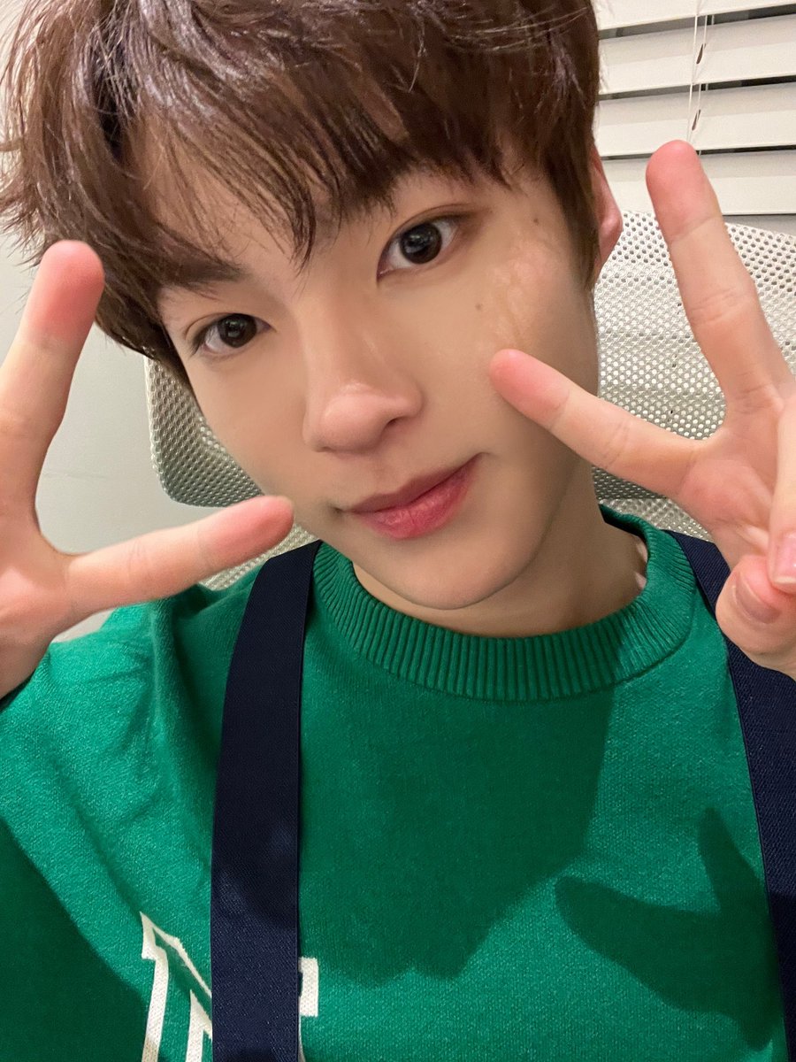 TOZ_YYent's tweet image. [#TAKUTO]

토파즈 여러분!! 항상 응원해줘서 고마워요^^ 저도 토파즈 덕분에 열심히 할 수 있어요!! 우리 함께 영원히 해요!!!!

#TOZ #タクト