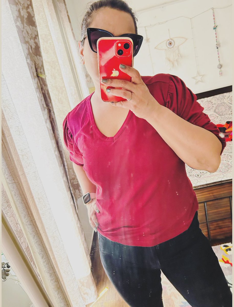 Megha75's tweet image. All set for you to take me for a bike ride in the hills 🕶️

#bootson #rides ♥️