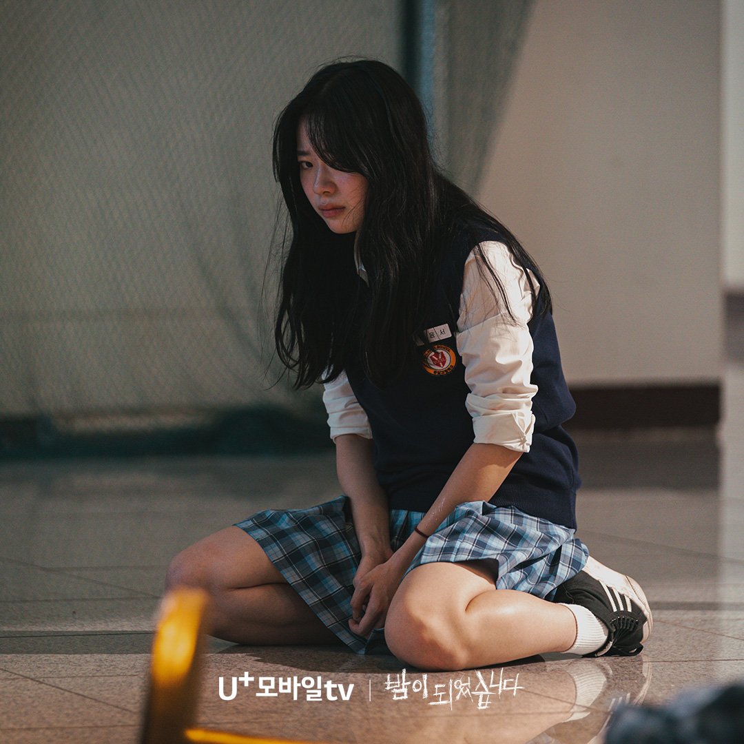 more Lee Yoon Seo behind in 1-4 episodes #LeeJaeIn #이재인 #NightHasCome #밤이되었습니다