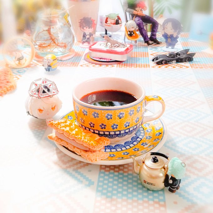 「座る お茶」のTwitter画像/イラスト(新着)｜3ページ目