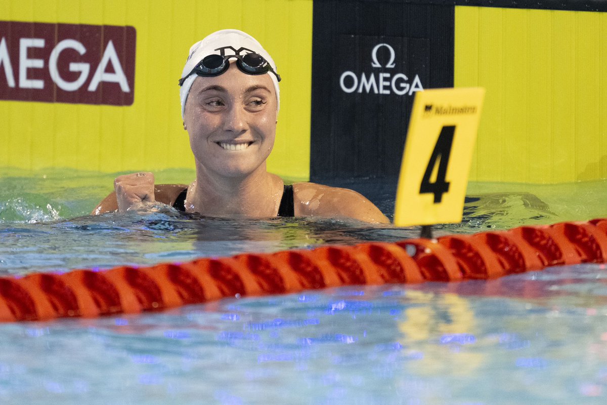 FFNatation's tweet photo. #EnDirect #Natation #Bucarest2023
La victoire d’Anastasiia KIRPICHNIKOVA en finale du 800m nage libre des championnats d’Europe petit bassin, quelle émotion ! 
#TeamFrance #TeamFFN
📸 KMSP/S.KEMPINAIRE https://t.co/dijY1GQ5L9