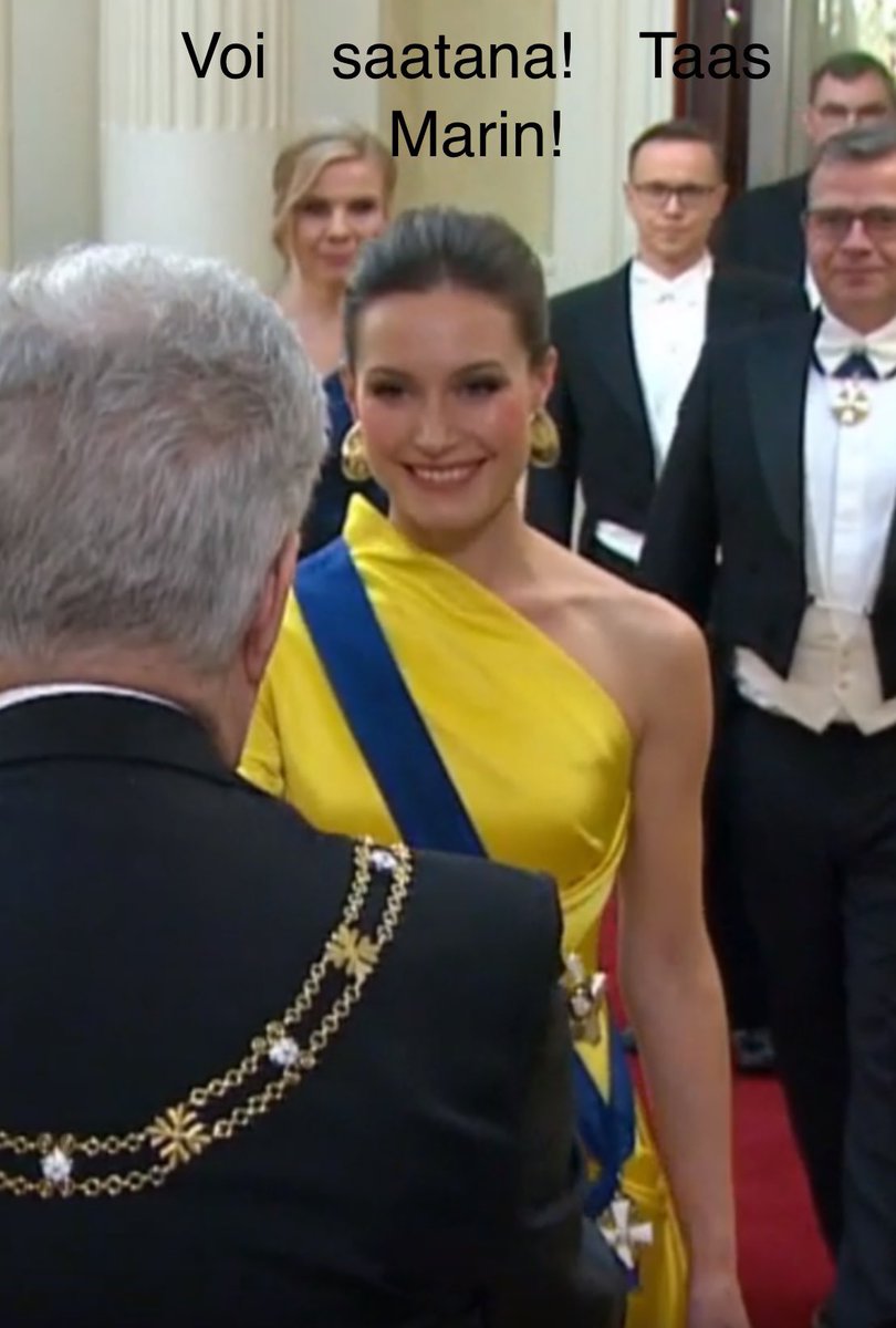 JohanPaasikivi's tweet photo. #kauna #kateus 
Ilmeet kertovat paljon. Sanna on stara! https://t.co/mnY6R0mXaD