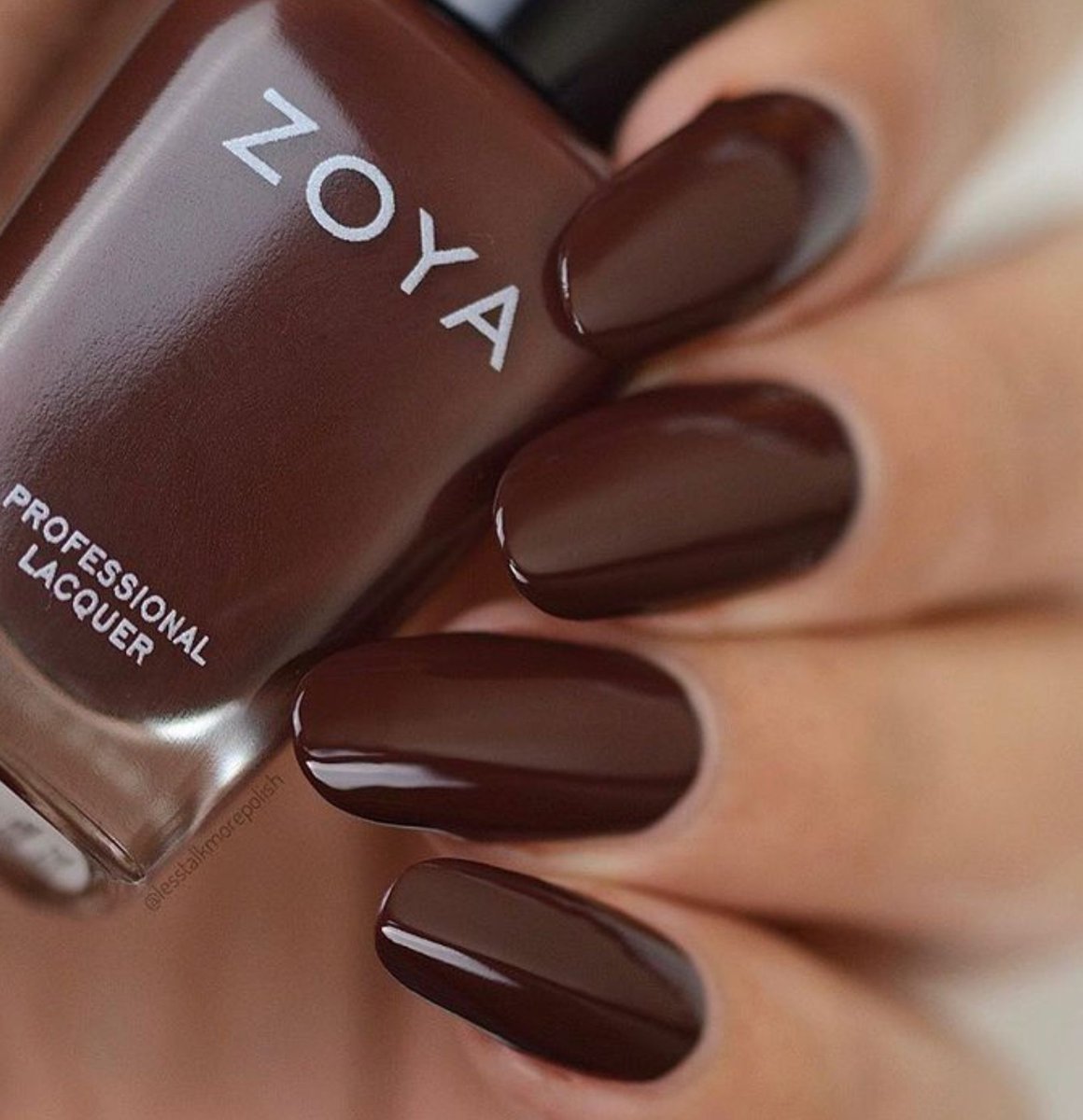 npdirect's tweet photo. Show off your classy, sophisticated side with shade "Dionne" by Zoya 🤎 @zoyauk

A deep brunette brown cream with the slightest kiss of wine undertones. 

💫 Cruelty-Free and Vegan-Friendly. 

Shop now on Nail Polish Direct with Free UK Delivery on all orders 🤎 #npdirect #npd https://t.co/vGy786QYaA