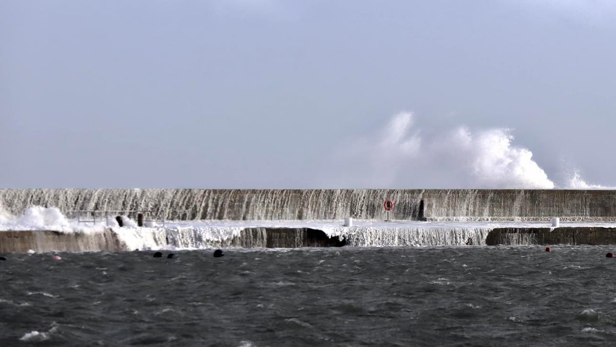 Memories from #stormbarra at Howth Harbour #onthisday2021