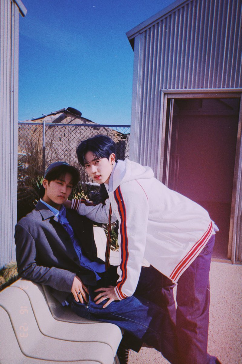 [#준우]
우리 맏형 생일 넘 축하하고 매일 행복하자 형~~!!!! 많이 많이 사랑해👍👍❤️❤️🥳

#루네이트 #LUN8 #카엘이형 #생일축하해