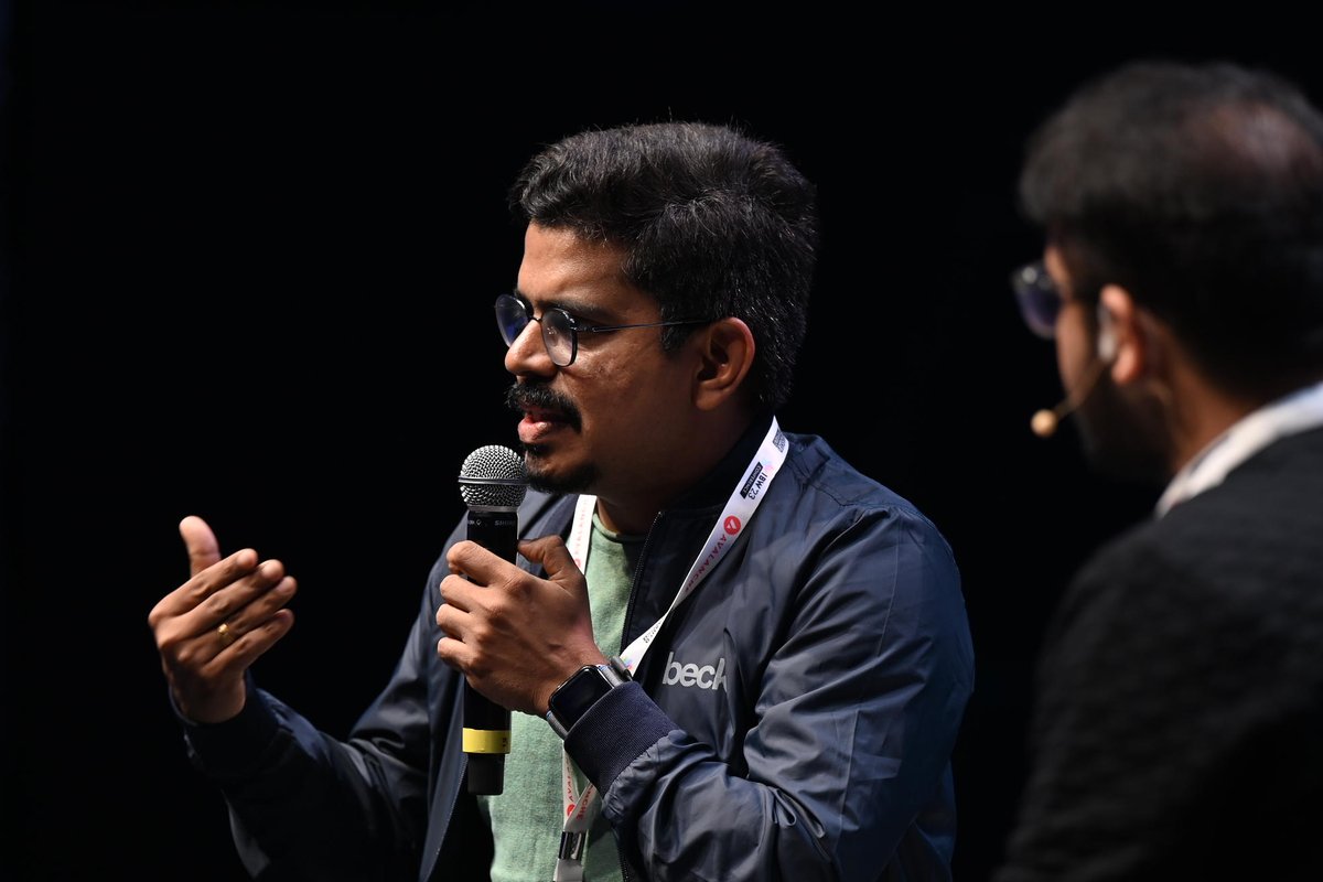 BecknProtocol's tweet image. Catch a glimpse of the exciting dialogue between @SujithNairK and Gaurav Gandhi at the India Blockchain Week (IBW) Conference. @IBWofficial @G_GANDHI1998 

The duo talked about the transformative power of #OpenNetworks, #blockchain and the numerous possibilities using #Beckn.…