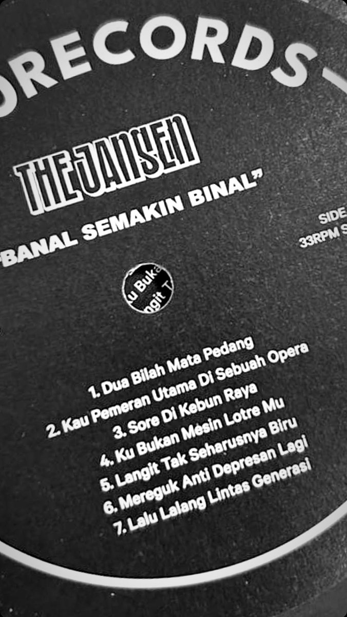 👀 Album "Banal Semakin Binal" on vinyl? 

📷: @djinganjingan <a href="/thejansen_id/">The Jansen</a>