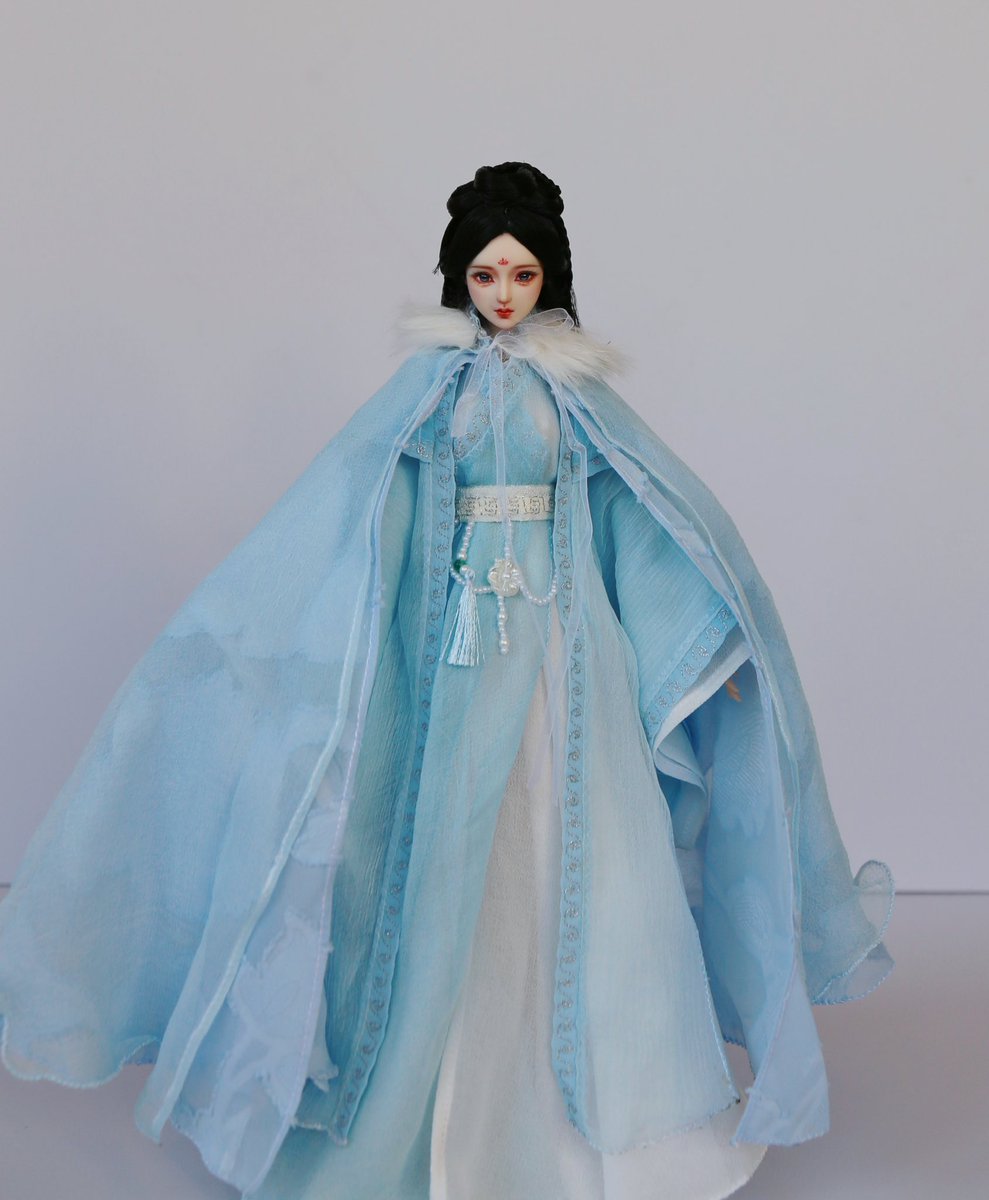 stellatan0107's tweet photo. Major Snow
大雪. 天涯霜雪霁寒宵
Hanfu Chinese Traditional Clothing
#ob27 #obitsu27 #bedoll #古风娃娃 https://t.co/Q0j8Y3VeMD