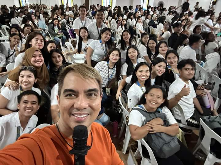 imnotdalasjeday's tweet photo. #CBRCLET2023
#LPTako
#CarlBalita
#happybirthdayjanus https://t.co/noG5GSVQpb