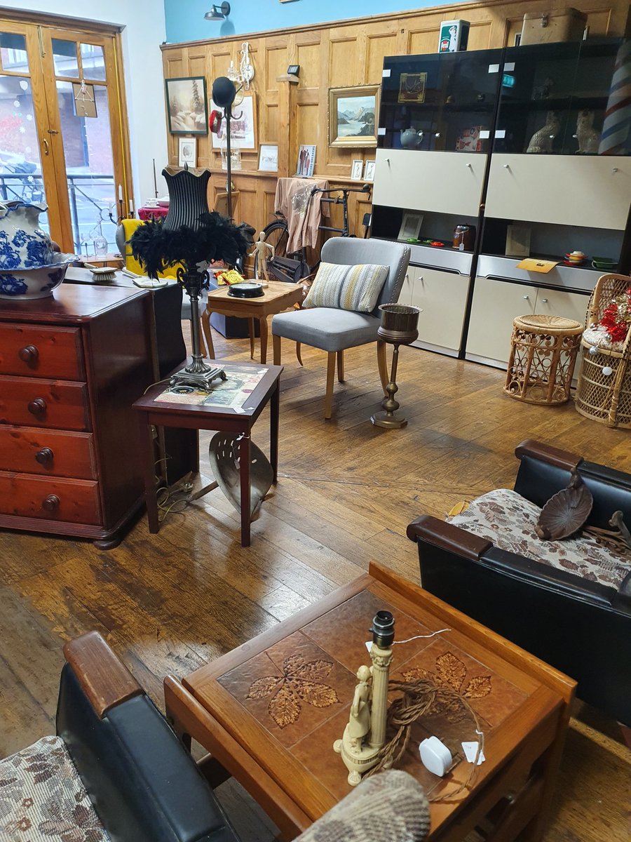 TwistedVintage6's tweet photo. So many lovely things, how to choose which to post? We can't so here are some views around the room! From #pine #mahogany and #oak furniture, mirrors, amazing artwork &amp; more to #collectables china &amp; pictures  #Retro #vintage #modern #antique  #gloucesteruk #shoplocalgloucester https://t.co/bABQdbqdE4