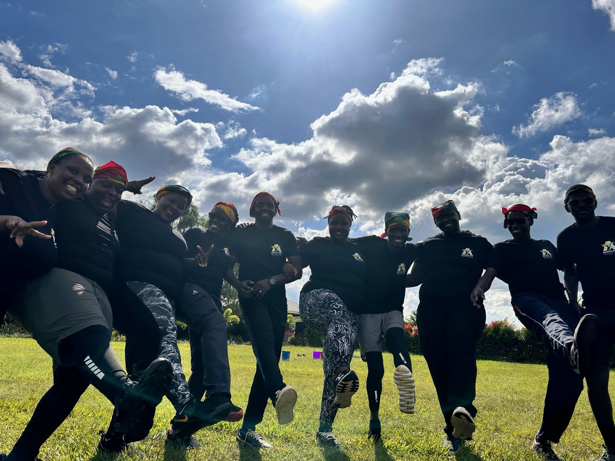 AerolinkUganda's tweet image. Throwback to our memorable team-building day! Just a few weeks before #Aerolink was honored as Uganda&apos;s User-Friendly Airline of the Year at  2023 Ekkula Sustainable Tourism Awards #TeamworkMakesTheDreamWork #AerolinkUganda #YourFriendlyAirline #PearlofAfrica #AeroLinkTeam #TBT