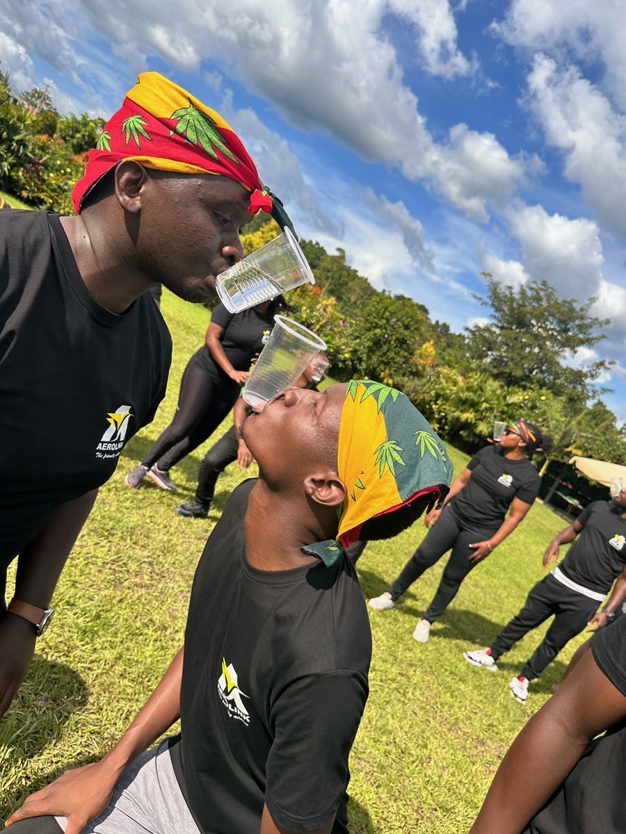 AerolinkUganda's tweet image. Throwback to our memorable team-building day! Just a few weeks before #Aerolink was honored as Uganda&apos;s User-Friendly Airline of the Year at  2023 Ekkula Sustainable Tourism Awards #TeamworkMakesTheDreamWork #AerolinkUganda #YourFriendlyAirline #PearlofAfrica #AeroLinkTeam #TBT