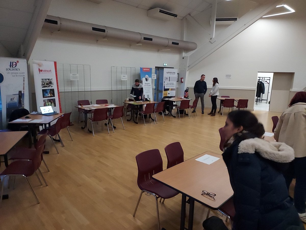 BertrandPinsard's tweet photo. #pole_emploi_Rennes_Est 
#forum_emploi_grand_fougeray 
7_décembre
Salle polyvalente de 9h à 13h
20 entreprises recrutent https://t.co/g7F10wub7y