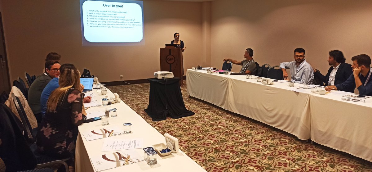 Red Ribbon Istanbul I #UequalsU #BeşittirB ⚕️ tweet media