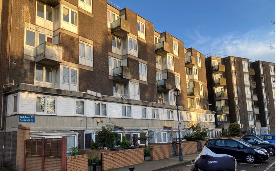 Just been speaking to a 78 year-old constituent who Clarion Housing has left without heating for the past six weeks. I have chased that up for him, but this level of service is dangerous + an example why many tenants now want the <a href="/RSHEngland/">Regulator of Social Housing</a> to intervene. ourbow.com/are-you-having…