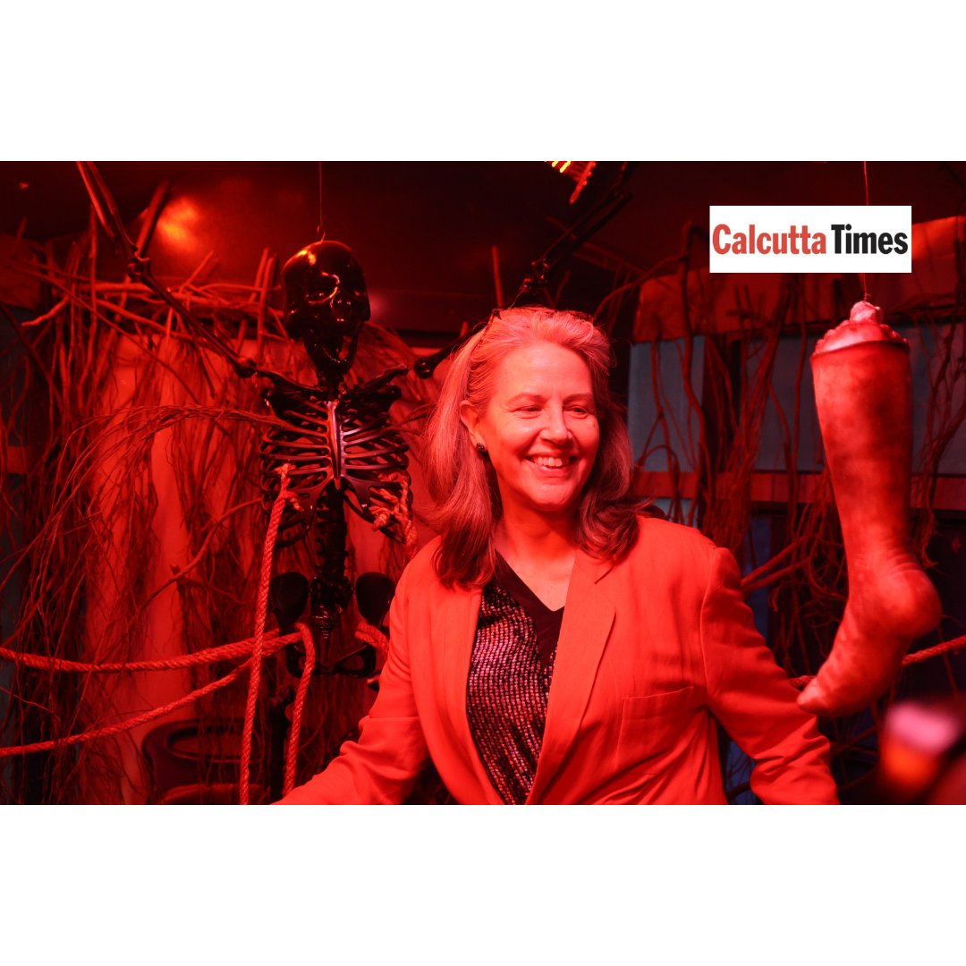 Calcutta_Times's tweet photo. In pictures: The Consulate of Australia in Kolkata, as part of their participation in KIFF'29, organised a horror-themed tram which will ply the Esplanade- Gariahat and Esplanade-Shyambazar till December 12.
#kolkata #kiff #kiff29 #calcutta #tram #tramsofkolkata https://t.co/k73K84AAJ8