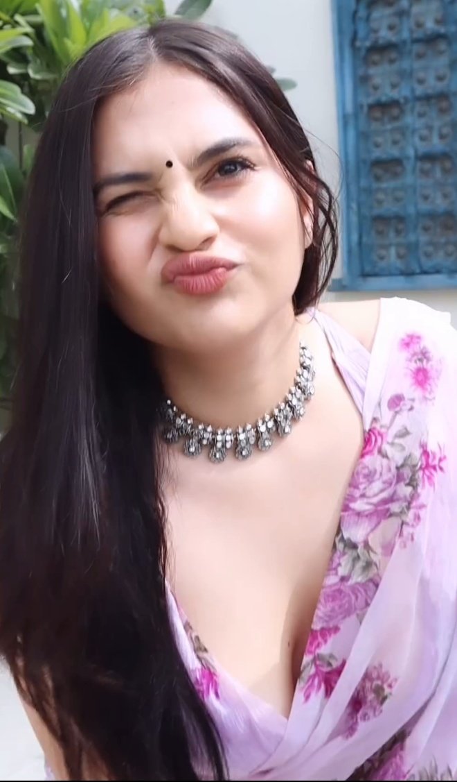 GAuzdzJWgAAdWRg?format=jpg&name=medium