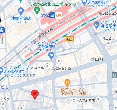 sone_records's tweet photo. 突然ですがニューオープンのお知らせです。実店舗休業中のソネレコですけど、今週土曜12/9より浜松駅の南口（新幹線側）出てすぐのサザンクロス商店街にてクラフトチョコレートのNONETさんと場所をシェアする形でmutant store oomalama（ウーマラマ）として再スタートさせていただきます！ https://t.co/Y2TYS99Nyt
