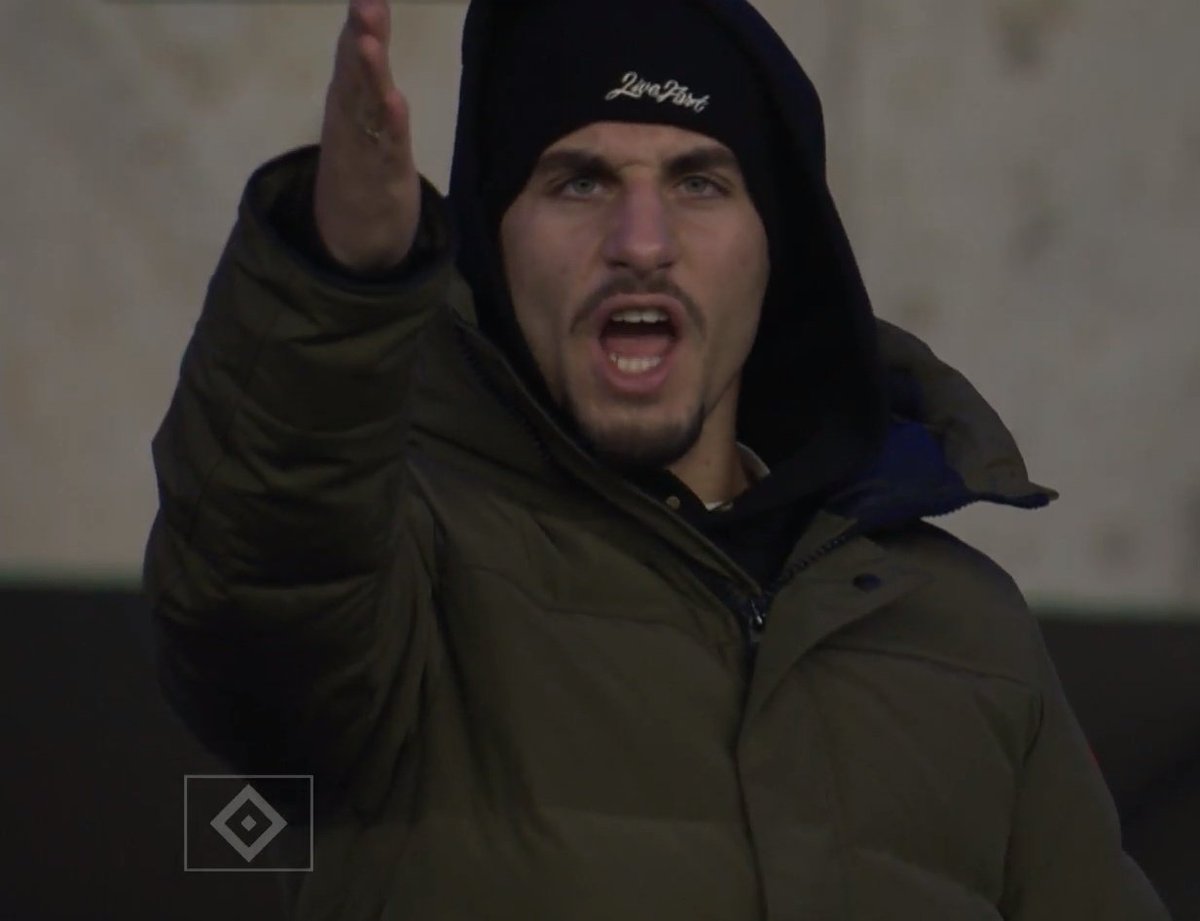 VPGedanken's tweet photo. Der Emotionszyklus von HSV-Fans in jedem Spiel. https://t.co/qVzeiqrJKR
