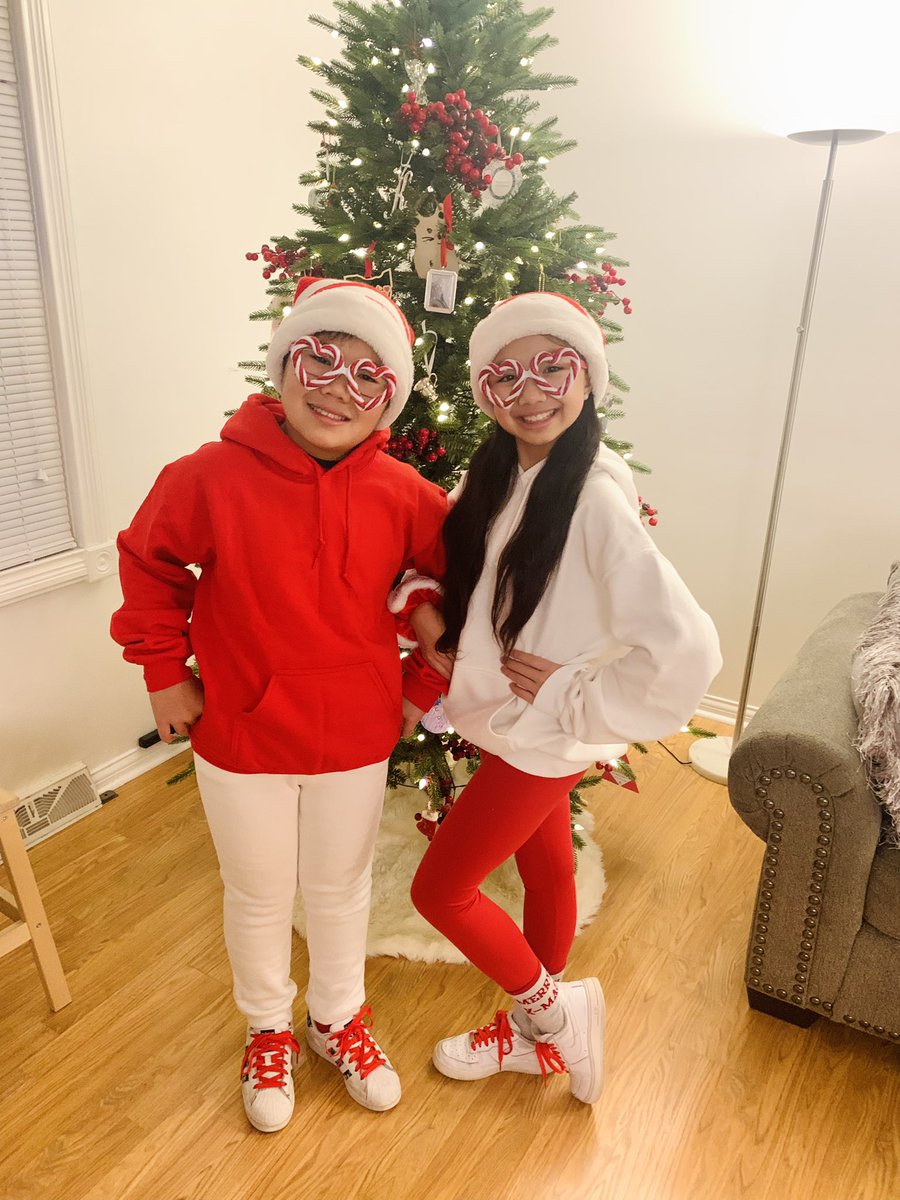 Momof3Aj's tweet photo. Holiday Spirit Week - “Candy Cane Lane Thursday”❤️🤍 Hope they make someone smile❤️🤍… Or even fill a bucket today❤️🤍 Happy Friday Eve!!!!😍 @DrKimCockley @MaryFitzyABC123 @ganzjp @hudsonohschools 

#gratefulforanotherday https://t.co/c0BGlH0umT