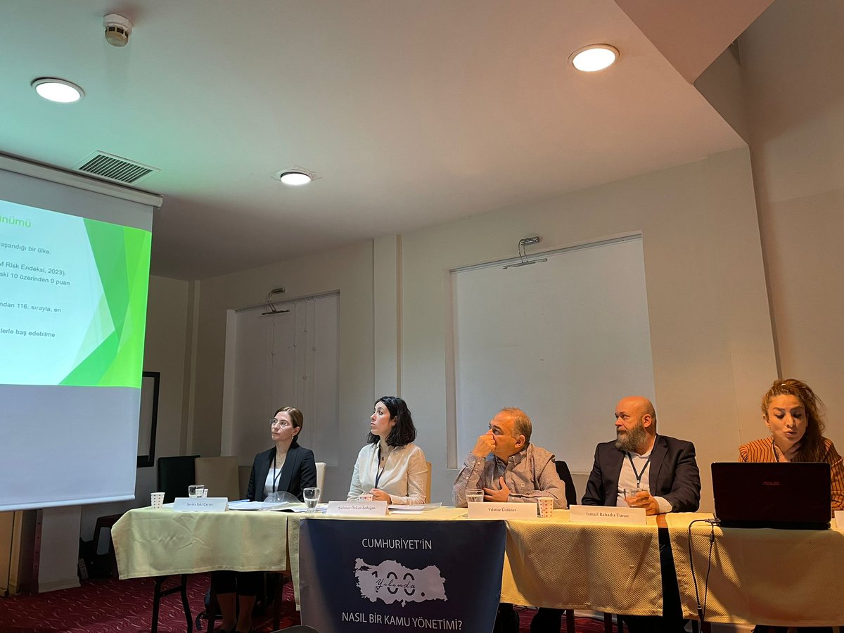 Bahçeşehir Kıbrıs Üniversitesi Yönetim Bilimleri ve Kamu Politikaları Araştırma Merkezi (YÖPAM) Müdürü Yrd. Doç. Dr. İsmail Bahadır TURAN, Kamu Yönetimi Derneği tarafından Ankara’da düzenlenen Uluslararası Kamu Yönetimi Kongresine katıldı.
#yöpam #kamuyönetimi #baucyprus