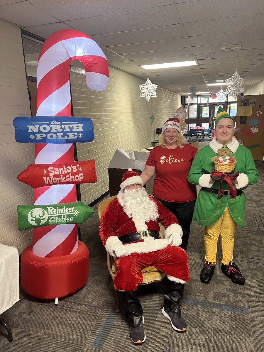 Liz Colton  tweet media