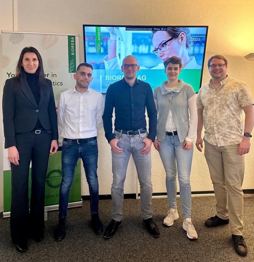 SanbioBV's tweet photo. Currently in Switzerland, our colleagues Jody Salomon and Maikel Vervoort are visiting Bioreba AG, our supplier specializing in Agro Diagnostics. Their visit began yesterday and extends into today, fostering valuable connections and insights in the industry. 
#AgroDiagnostics https://t.co/23ucCxSMrl