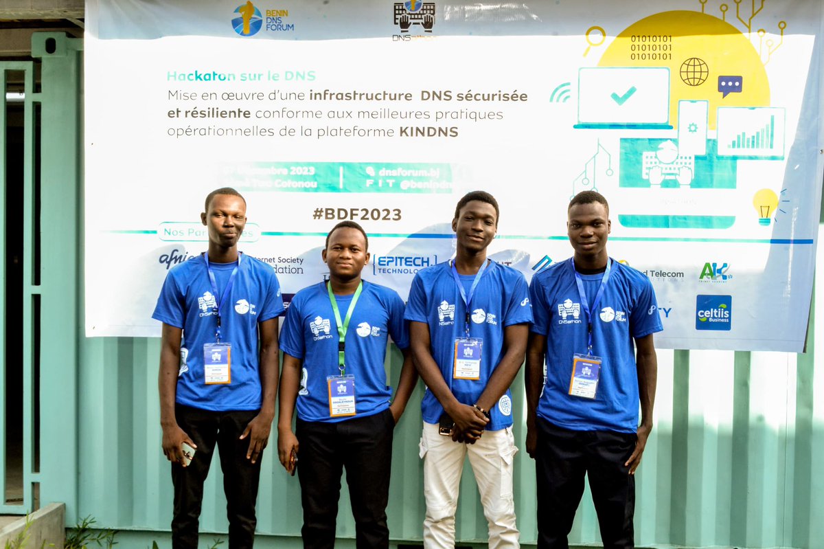 Découvrez nos participants au #dnsathon, pour une compétition collaborative palpitante ! 🌐 six équipes, six solutions innovantes à partager avec vous. Restez connectés pour découvrir les solutions révolutionnaires de chaque équipe. <a href="/SemeCity/">Sèmè City</a> #BDF2023