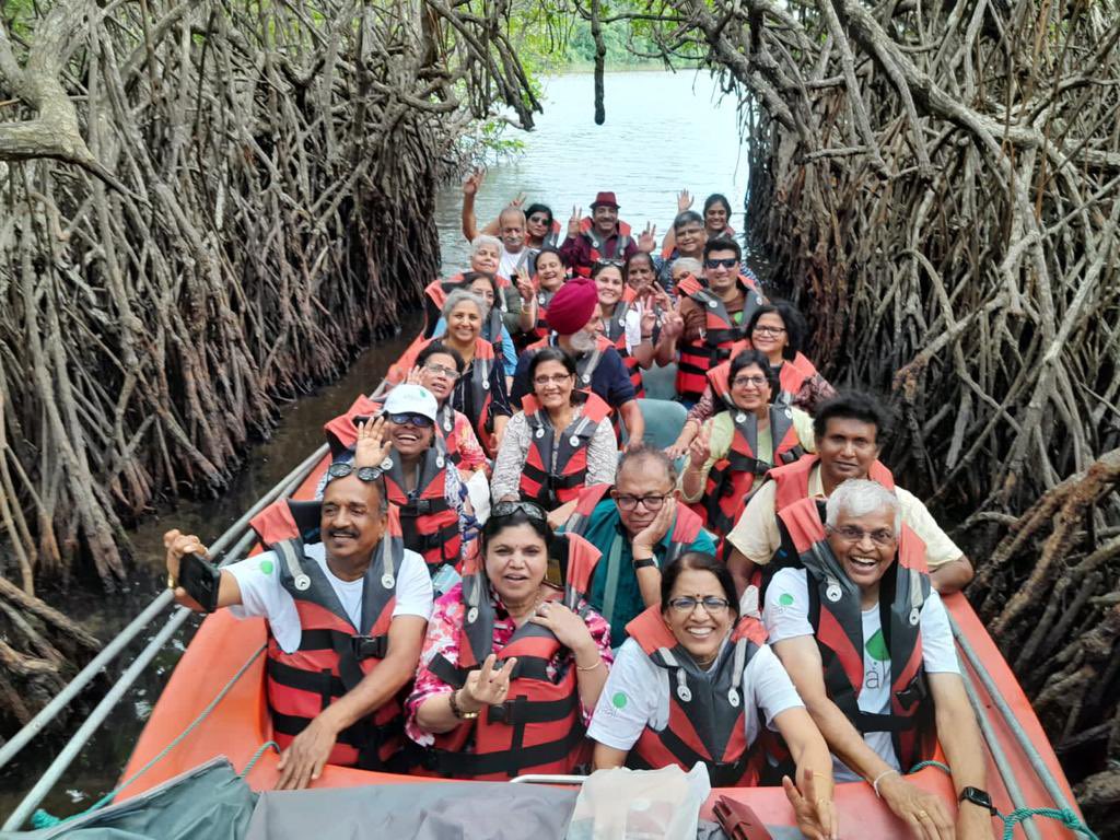 bansalvartika's tweet photo. “Beta bohot majja aa raha hai”

All I want to hear my parents say everyday 🙌❤️

I am worried my Twitter is morphing into a @KhyaalFamily appreciation account.

Well organized international tours with like minded people FTW. https://t.co/wLvJPU8lwE